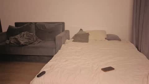 Ashley online show from February 2026 02:20:02 AM