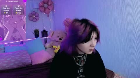 Ashley online show from April 2026 08:46:01 PM