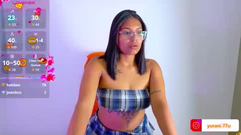 Ashley  online show from December 2025 10:37:02 PM