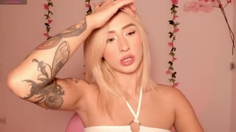 dahiana online show from April 2026 06:16:01 PM