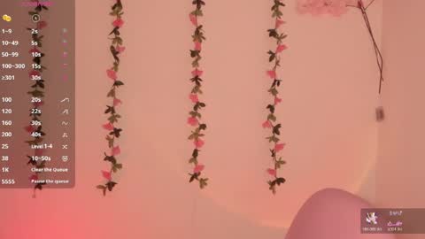 Snapshot of ashleyroys_111 chatting on May 2026 09:33:02 PM dahiana online show from May 2026 09:33:02 PM