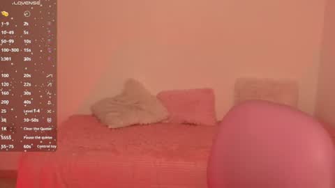 Snapshot of ashleyroys_111 chatting on July 2026 08:19:01 PM dahiana online show from July 2026 08:19:01 PM