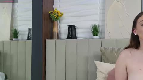 AshleyVance online show from March 2026 09:20:01 PM