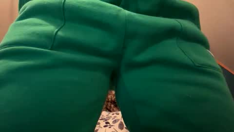 ashleyynicholee online show from December 2025 05:55:02 AM