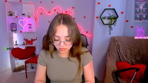 Snapshot of ashli_bright chatting on May 2026 09:48:01 AM Ashli online show from May 2026 09:48:01 AM