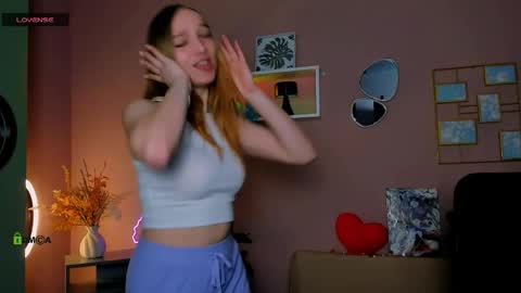 Ashli online show from April 2026 06:18:02 AM