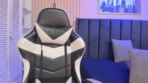 ashlye_miller_ online show from February 2026 04:18:02 AM