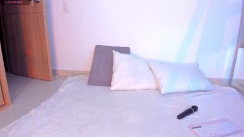 Paula Baleta  online show from June 2026 03:41:02 AM