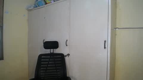 Asia online show from March 2025 06:21:01 AM