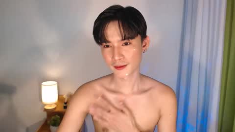 Snapshot of asian_cutiebaexx chatting on May 2026 01:33:02 AM Pat online show from May 2026 01:33:02 AM