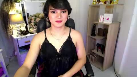 Snapshot of asian_handsomexx chatting on June 2026 03:11:02 AM asian_handsomexx online show from June 2026 03:11:02 AM