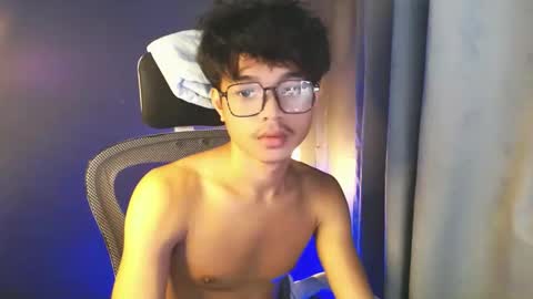 Snapshot of asian_mjxx chatting on May 2026 12:11:01 PM cCALL ME MJ online show from May 2026 12:11:01 PM