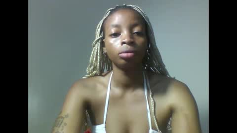 Asia online show from December 2025 12:44:02 PM