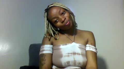 Asia online show from December 2025 08:11:01 AM