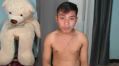 Snapshot of asian_prince_echoxx chatting on December 2024 05:15:01 AM Echoo online show from December 2024 05:15:01 AM