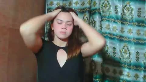 asian_reya online show from September 2025 02:07:01 PM
