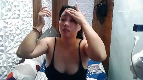 Trixie online show from May 2026 11:08:02 AM
