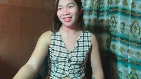 Snapshot of asian_zumi chatting on September 2025 03:39:02 PM asian_zumi online show from September 2025 03:39:02 PM