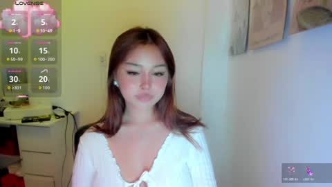 Snapshot of asianbabenicky chatting on July 2026 05:13:02 AM Hien online show from July 2026 05:13:02 AM