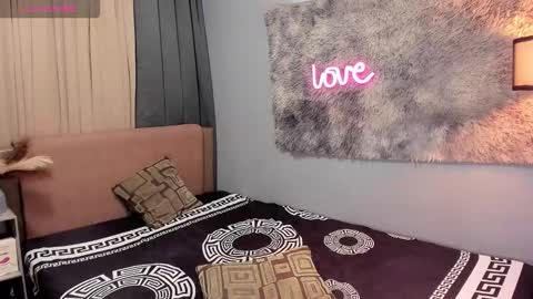 asiancum_peter online show from October 2025 12:52:02 AM