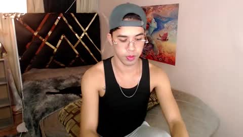 asiancum_peter online show from December 2025 10:10:02 AM