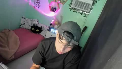 Bry online show from November 2025 09:41:01 AM