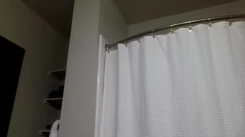 asianicolee online show from April 2026 07:29:02 PM