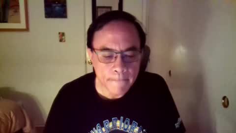 Snapshot of asianmixedman chatting on January 2025 07:10:01 PM Asian Mixed Man online show from January 2025 07:10:01 PM