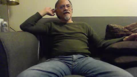 Snapshot of asianmixedman chatting on February 2026 03:34:02 AM Asian Mixed Man online show from February 2026 03:34:02 AM