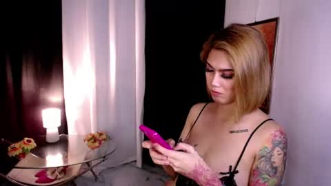 Snapshot of asiantskatie chatting on June 2026 02:24:02 AM katie online show from June 2026 02:24:02 AM