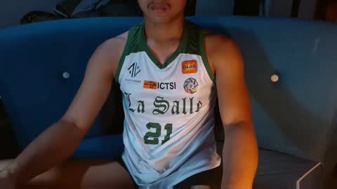 Edrian online show from February 2026 12:19:02 AM