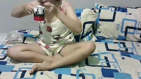 Zoe online show from September 2025 12:34:01 AM