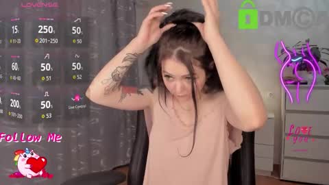 Asima online show from November 2025 12:03:01 PM