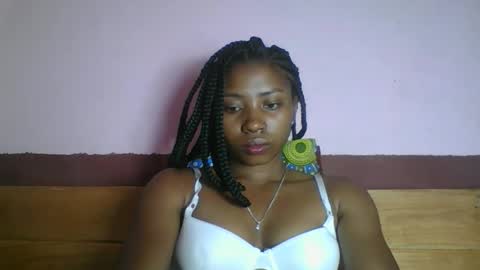 asmiraa online show from April 2026 06:56:02 PM