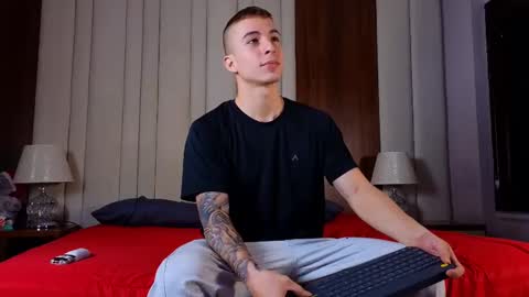 Asmodeo  -   online show from January 2025 11:03:02 PM