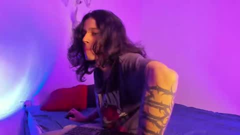 asmodeuszz online show from December 2024 06:55:01 PM