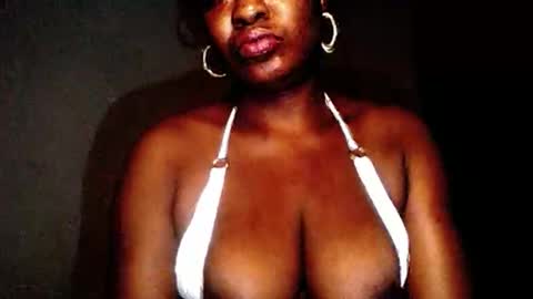 ass_elbonypussy online show from May 2026 06:52:01 AM