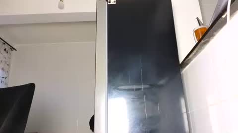 Snapshot of assiology11 chatting on February 2025 06:54:01 AM Assiology online show from February 2025 06:54:01 AM