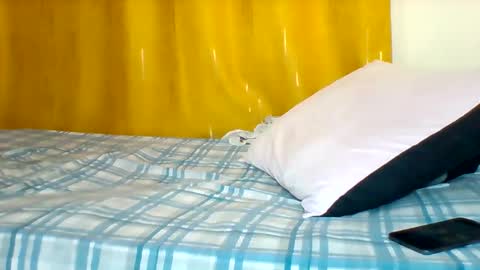 FLORAH DANIEL online show from March 2025 07:41:01 AM