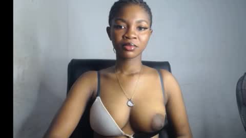 Snapshot of assy_ebony chatting on March 2026 09:29:01 PM Lily online show from March 2026 09:29:01 PM
