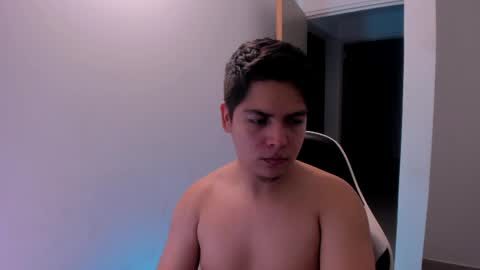 Snapshot of asta_kuro chatting on June 2026 06:52:02 AM Asta Kuno online show from June 2026 06:52:02 AM