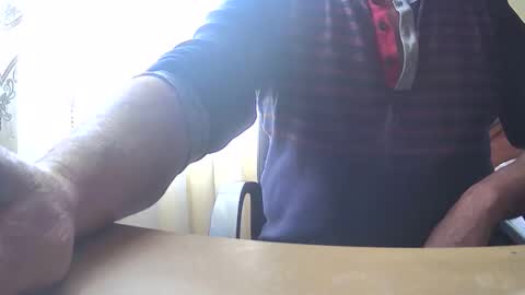 astelover online show from September 2025 10:42:02 AM