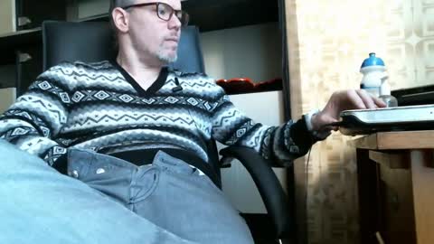 asterion51 online show from March 2025 03:37:01 PM