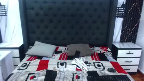 Aston  online show from September 2025 05:31:01 AM