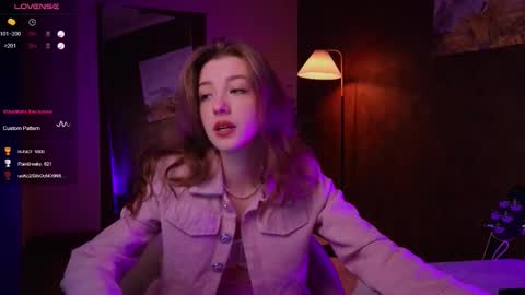 astramist online show from September 2025 03:00:02 PM