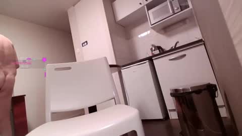 Franck online show from February 2025 08:04:01 PM