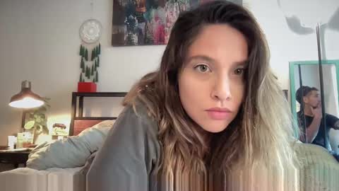 astro_n_tatiana online show from November 2025 04:46:01 PM