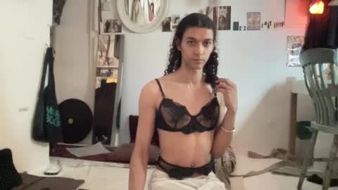 Astro Doll online show from February 2025 02:57:02 PM