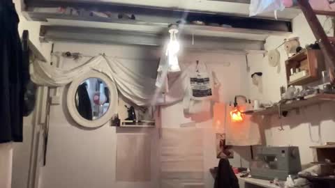 Astro Doll online show from November 2025 03:00:02 PM