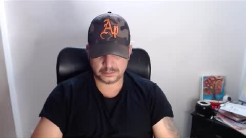 Snapshot of astton_nick chatting on December 2024 04:47:02 AM Nick Astton online show from December 2024 04:47:02 AM